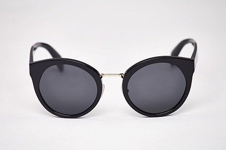 Солнцезащитные очки Prada SPRO5T