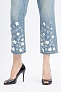 Джинсы укороченные Michael Kors Flower Embellished Cropped Jeans