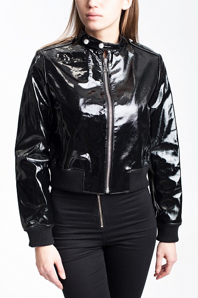 Куртка Alice + Olivia Nixon Patent Leather Bomber Jacket